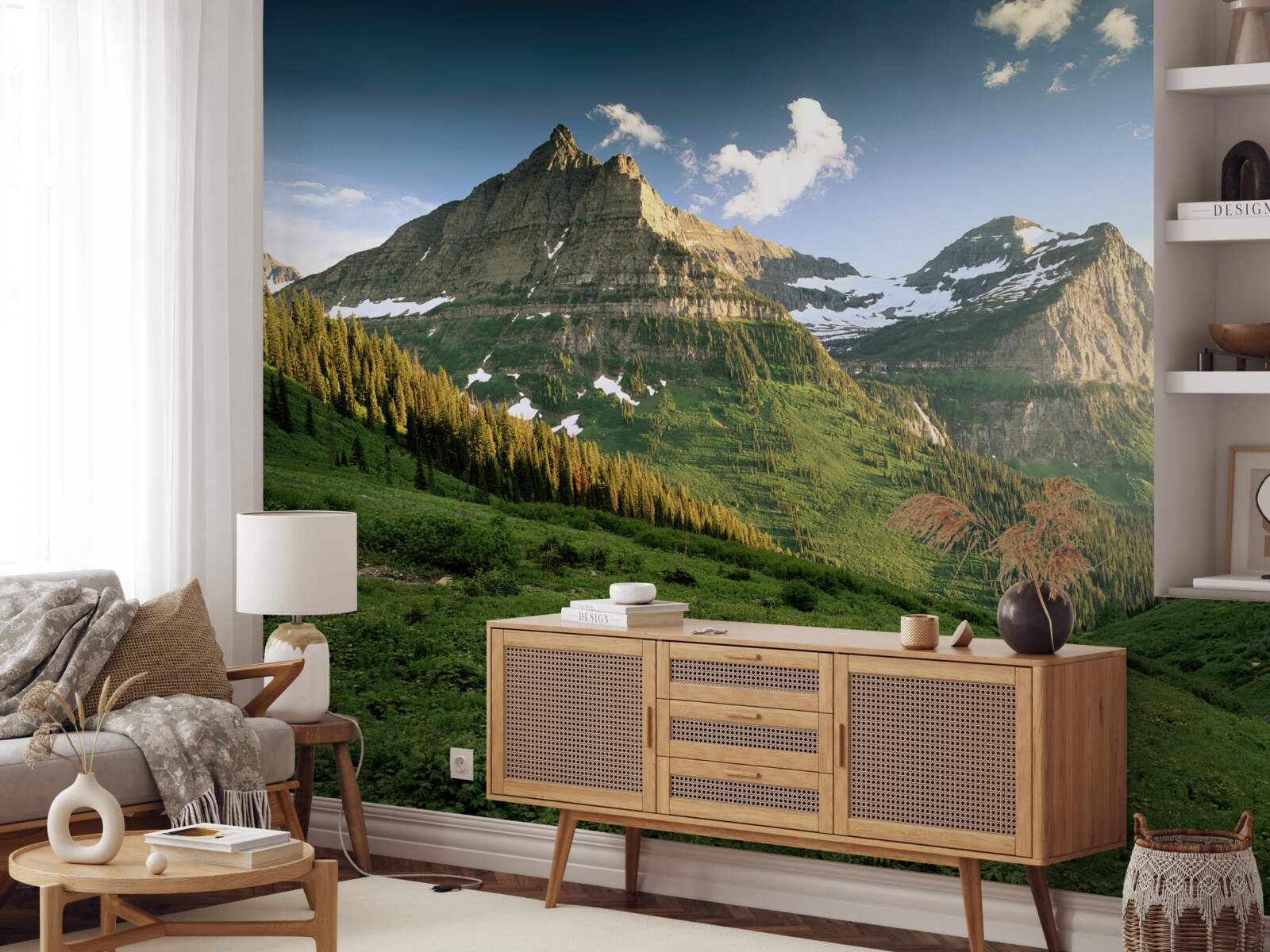 Фотошпалери вид з галявини на величні гори