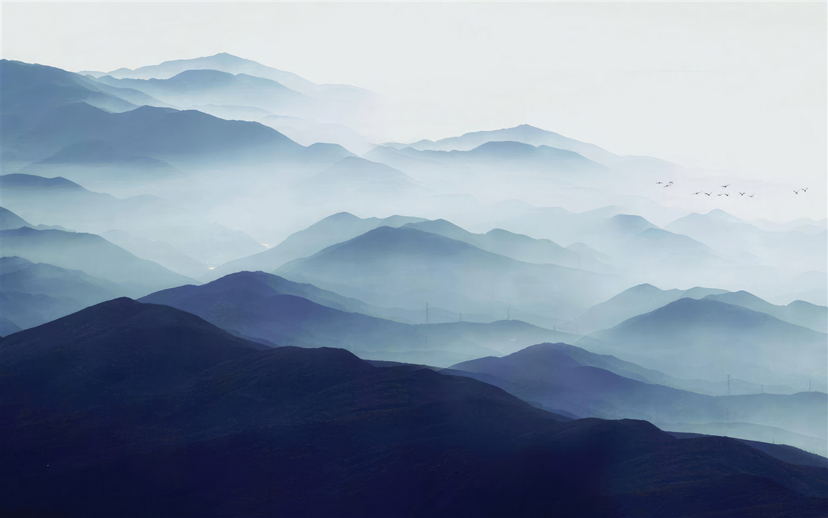 Фотошпалери пагорби, оповиті густим туманом