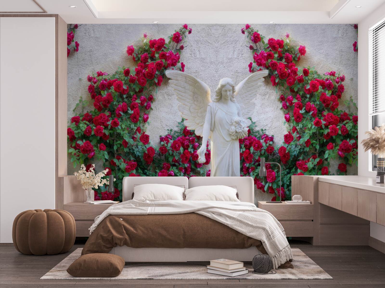Фотошпалери статуя ангела в оточенні червоних квітів