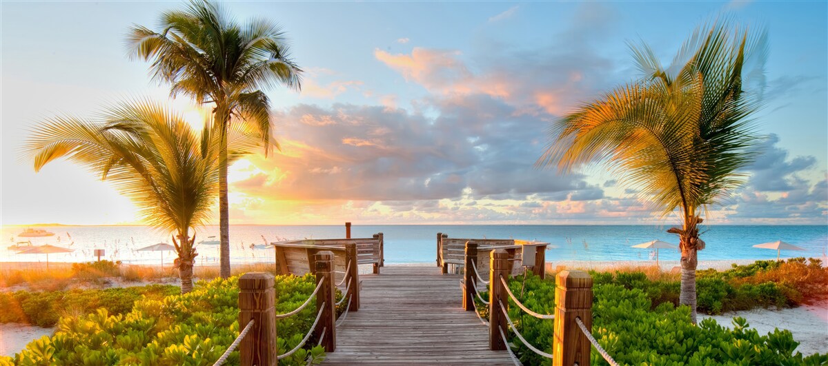 Фотошпалери прохід, що веде до моря