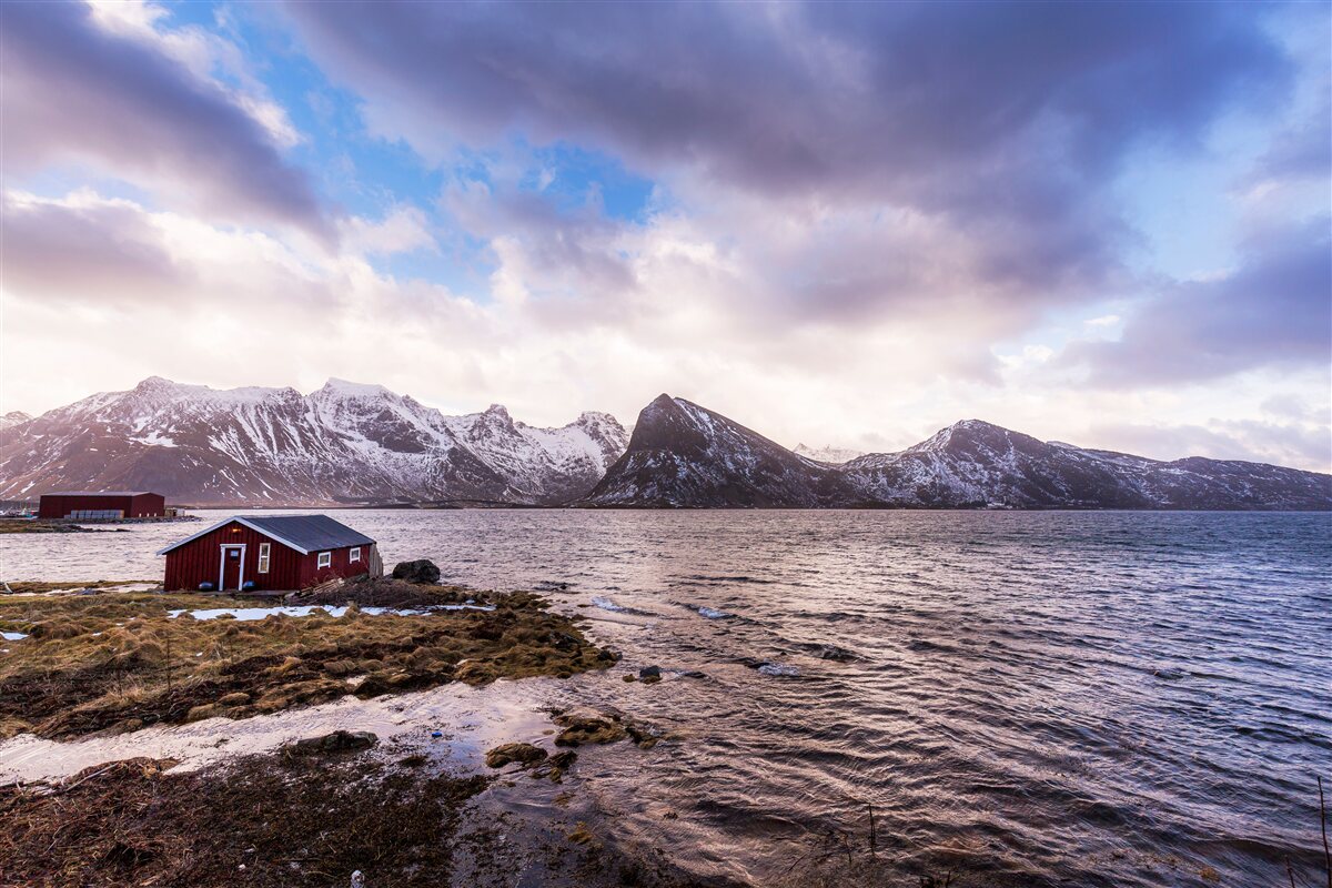 Фотошпалери хмари і вода