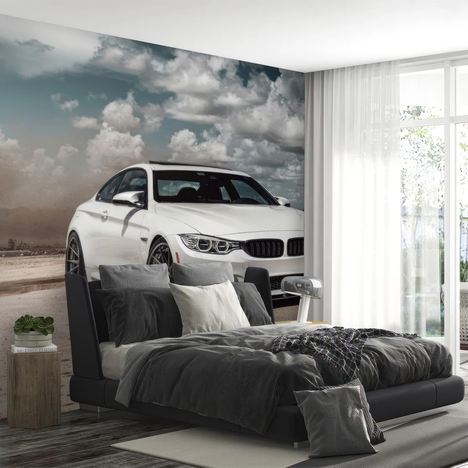 Фотошпалери машина білого кольору