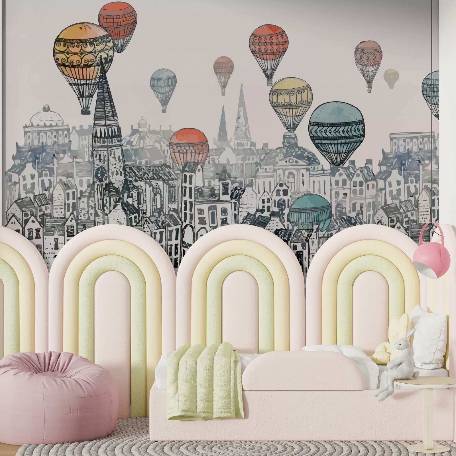 Фотошпалери над містом ширяють повітряні кулі