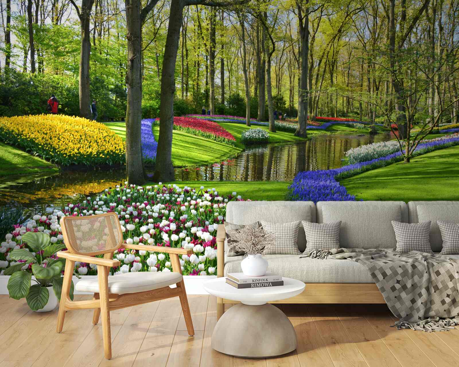 Фотошпалери чудова доріжка з тюльпанами біля води