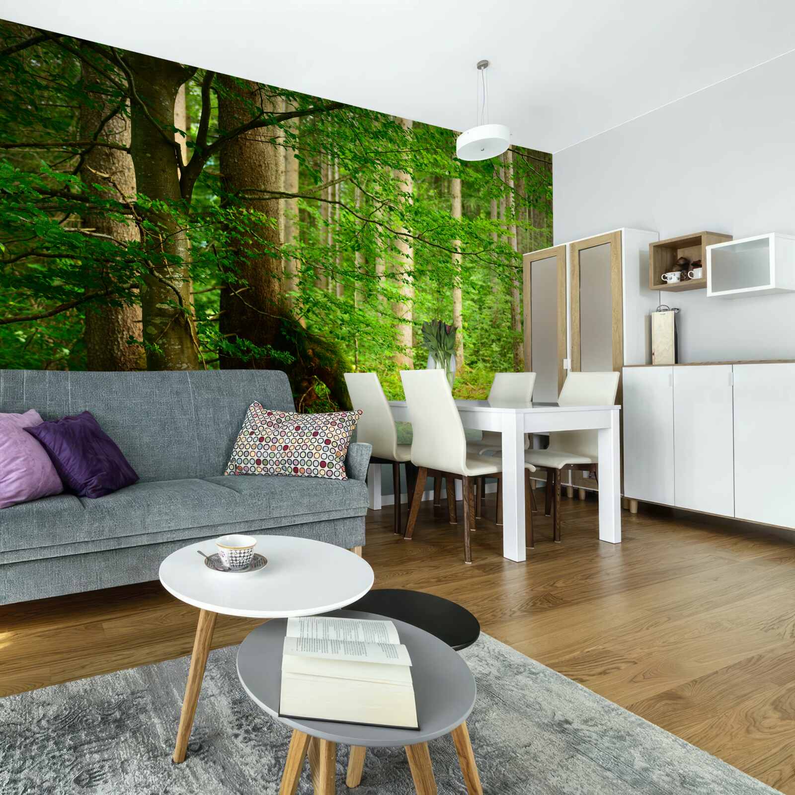 Фотошпалери пишний зелений літній ліс