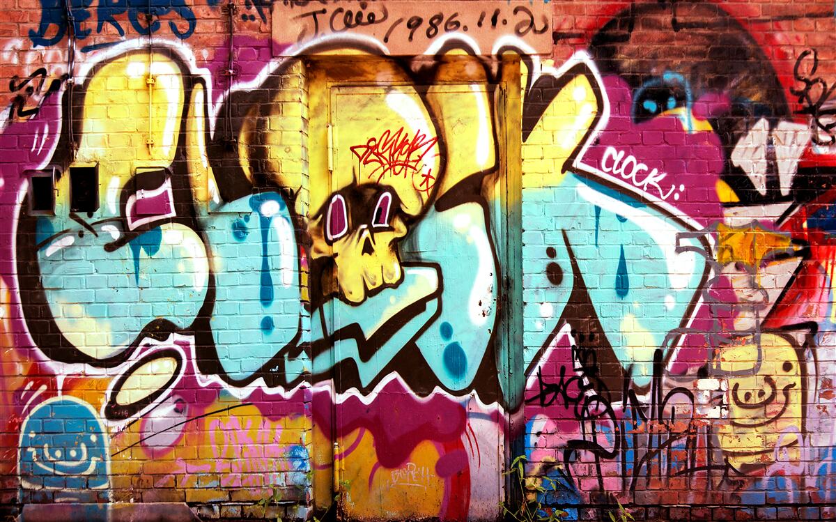 Фотошпалери графіті з яскравими написами