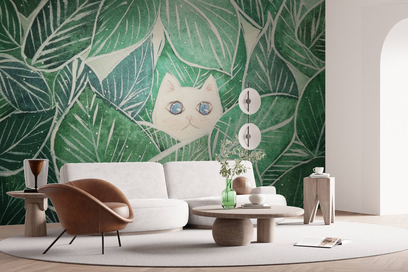 Фотошпалери маленького котика, що загубився серед зеленого листя