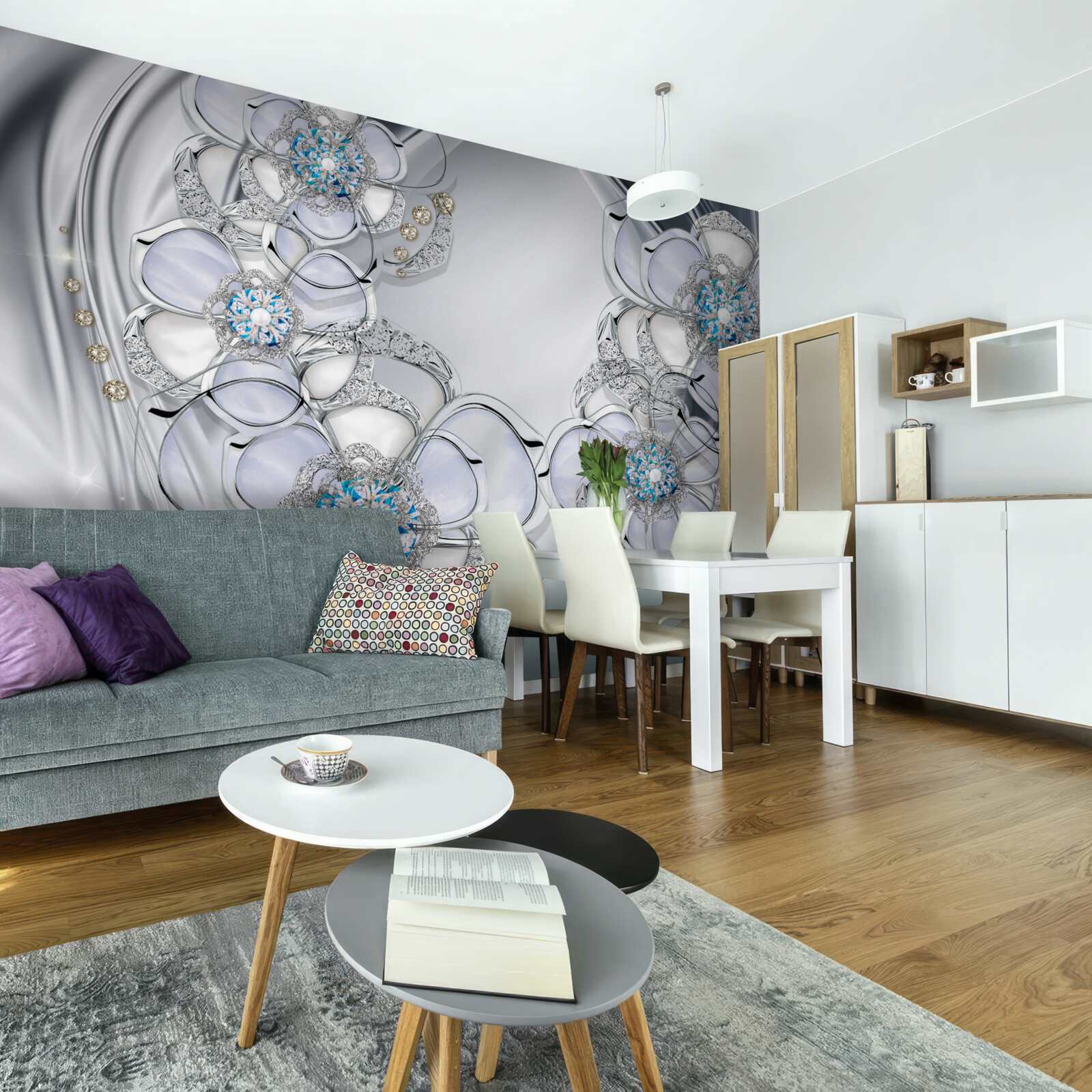 Фотошпалери бутони сріблястого відтінку з блакитними діамантами